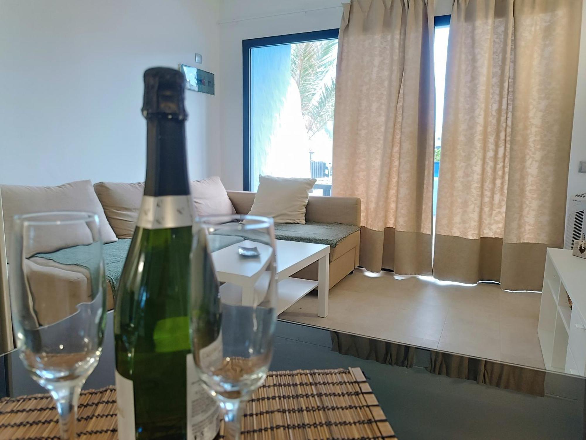 A Dream On The Beach Sun Club Playa Del Aguila  ภายนอก รูปภาพ