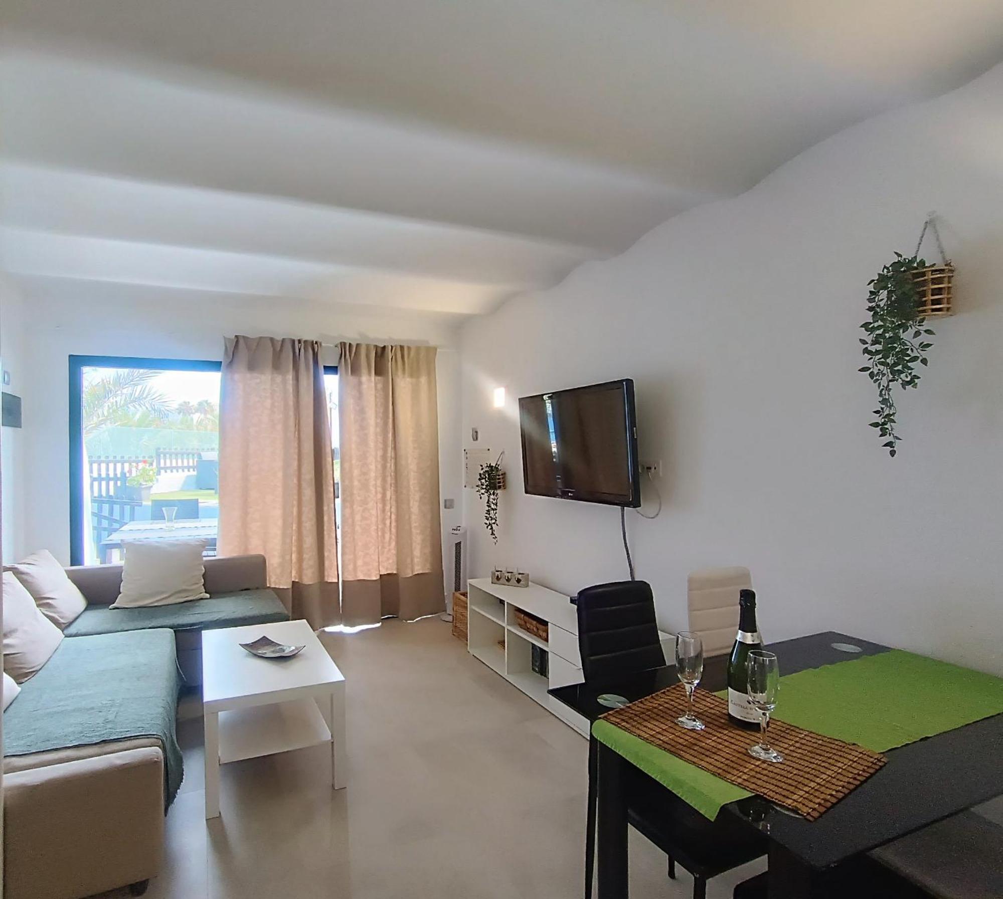 A Dream On The Beach Sun Club Playa Del Aguila  ภายนอก รูปภาพ