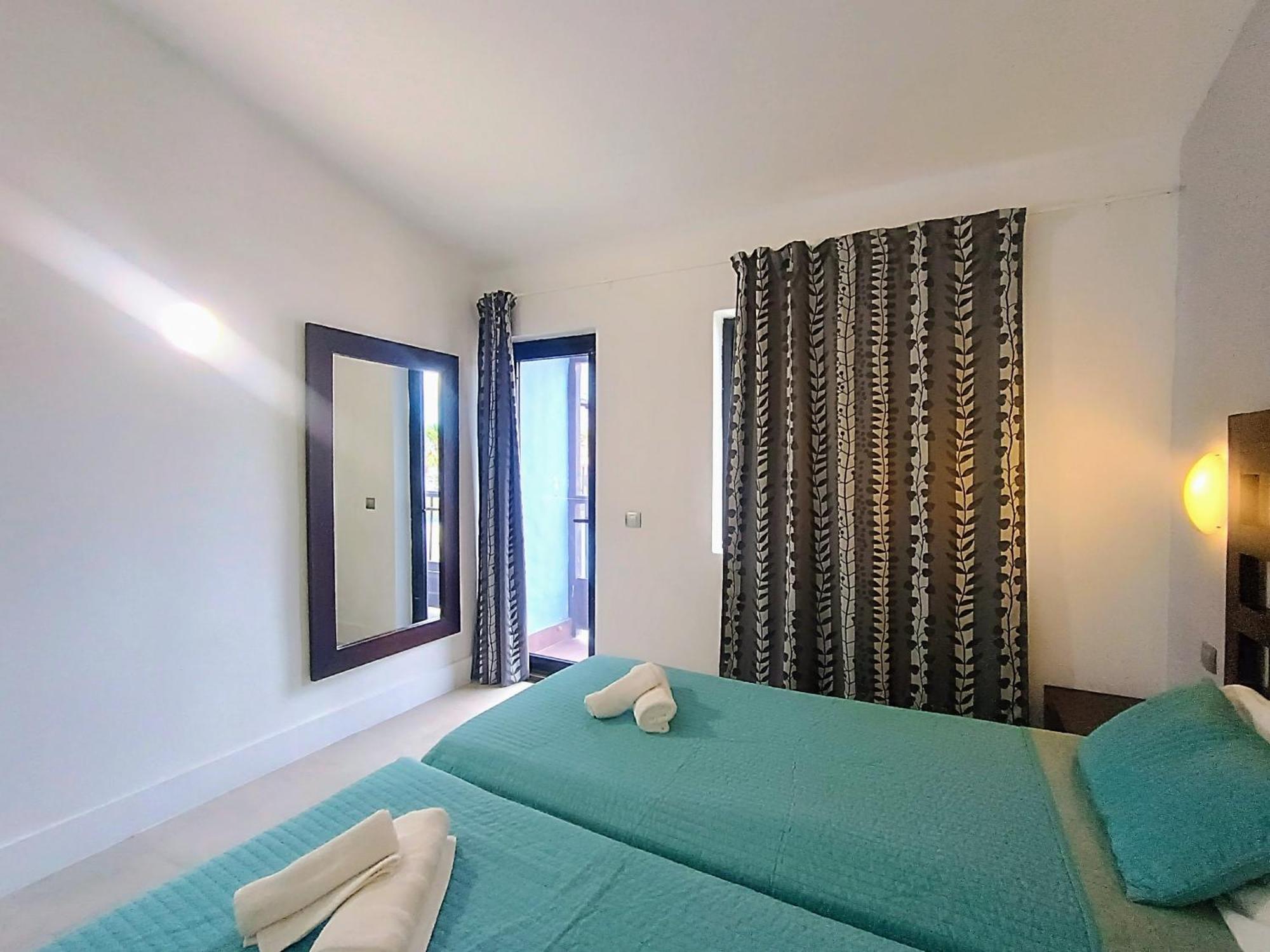 A Dream On The Beach Sun Club Playa Del Aguila  ภายนอก รูปภาพ